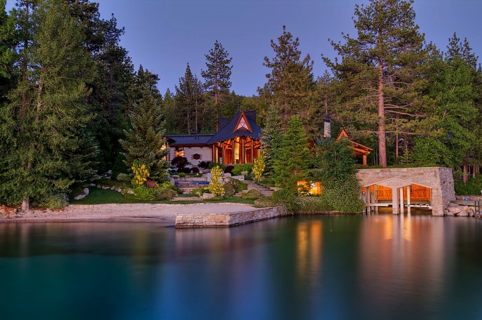 Дом на озере Тахо
