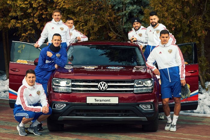 Автомобили русских футболистов