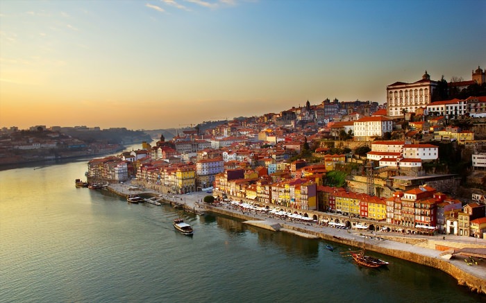 Столица Португалии порту