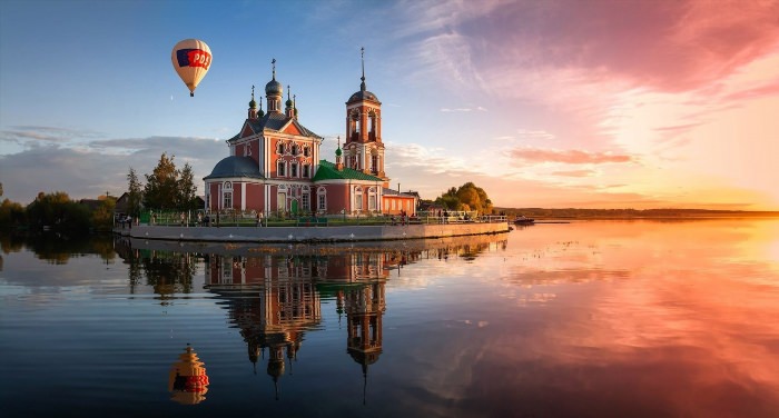 Переславль Залесский озеро и Церковь