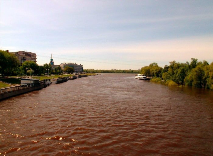 Река Омь в Омске