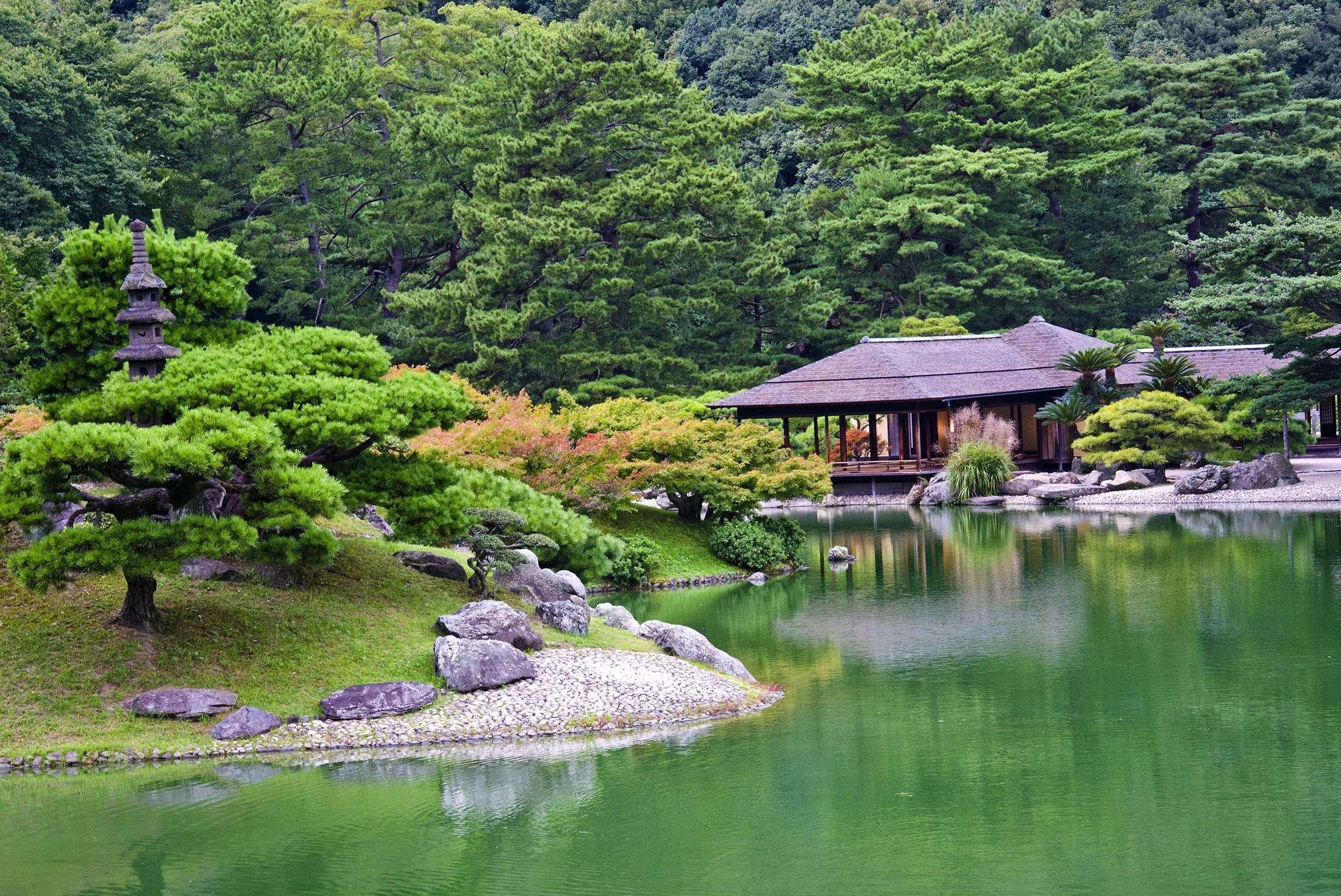 South japan. Южная Корея озеро супхун. Рицурин Япония. Корея ландшафт. Национальный парк Сораксан Южная Корея.