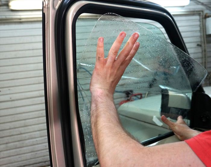Бронированные стекла на авто