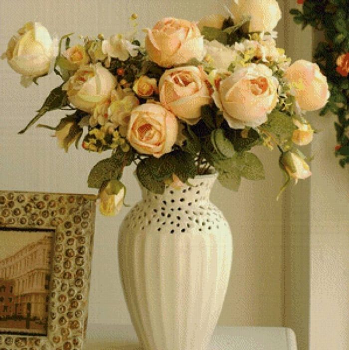 Букеты цветов в вазах