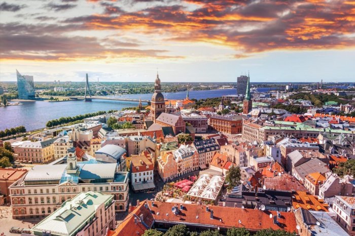 Латвия столица Вильнюс