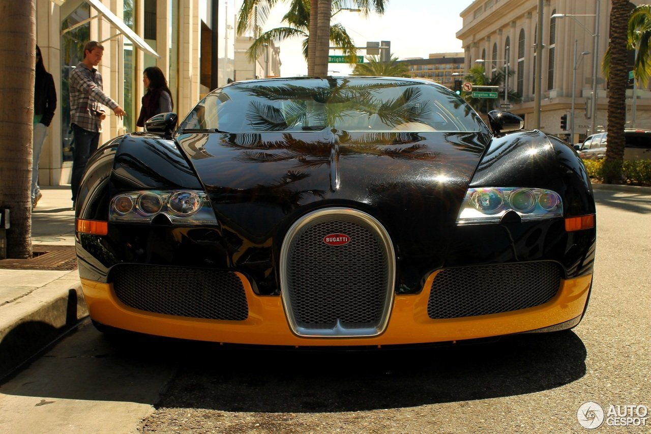 Bugatti jersey. Бугатти 96. Bugatti Chevrolet. Бугатти в Лос Анджелесе. Bugatti Veyron в Лос Анджелесе.