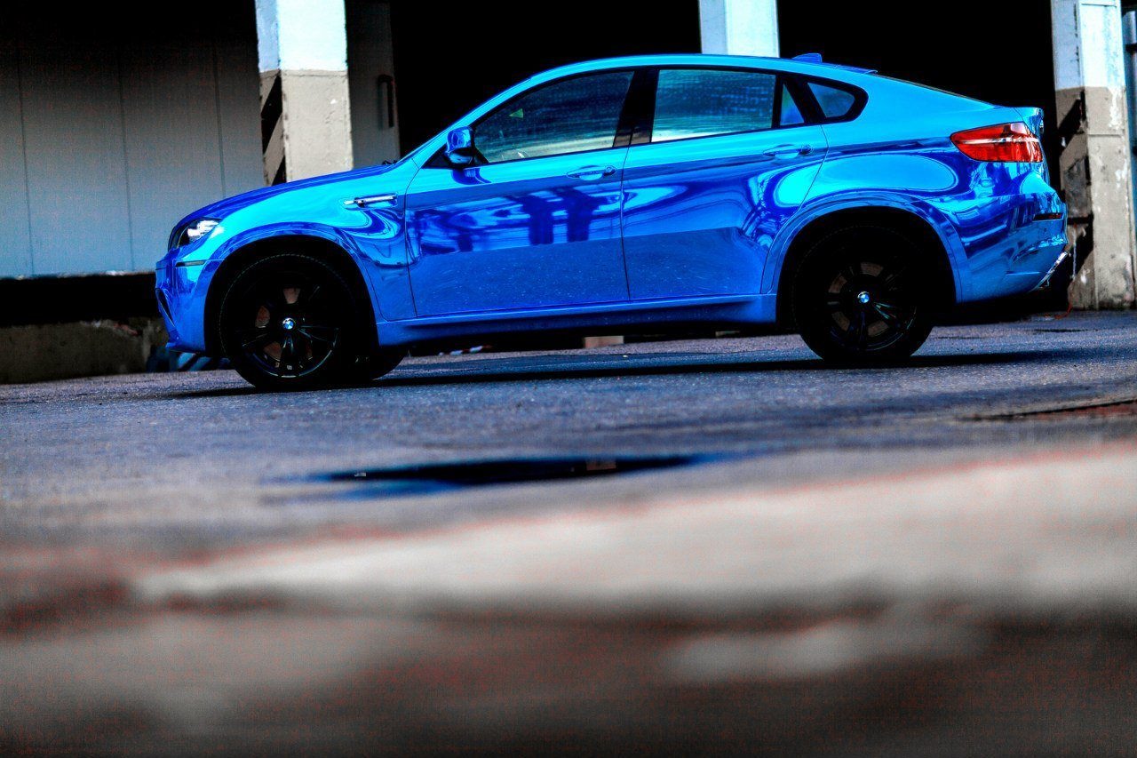X6 цвет. БМВ х6м фиолетовый. BMW x6m фиолетовый. BMW x6m цвета. BMW x6 синий.