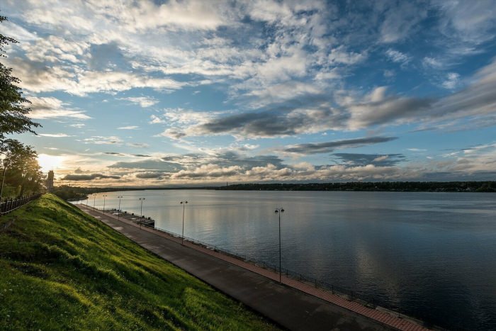 Волга река Кинешма