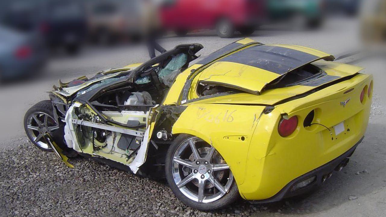Разбитый Корвет Шевроле Корвет. Chevrolet Corvette crash Test. Ламборджини Мурселаго разбитый.