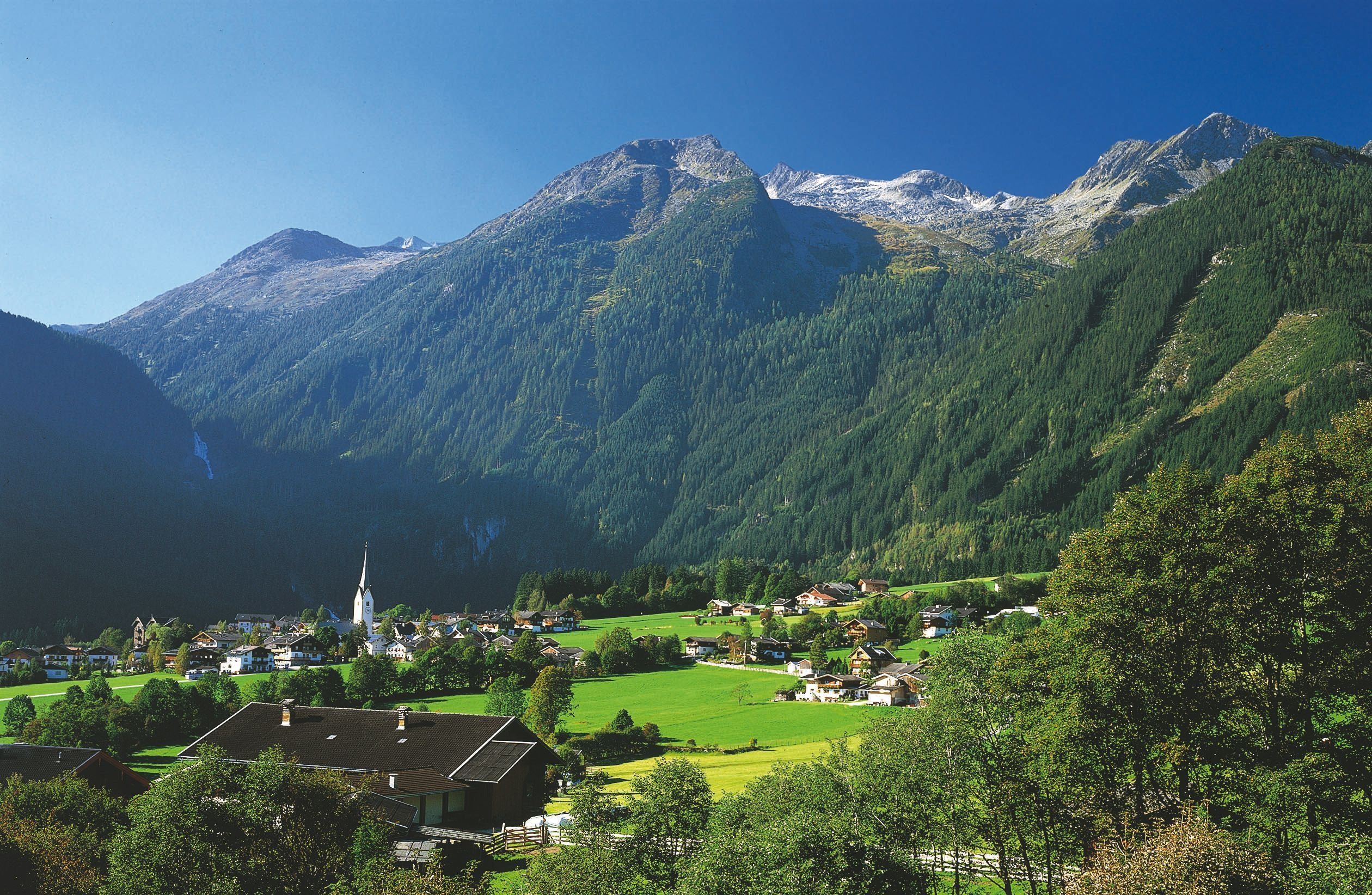 Ответы австрия. Зальцбург Альпы. Австрия Республикасы Зальцбург. Австрия Вена горы. Бизамберг гора Австрия.