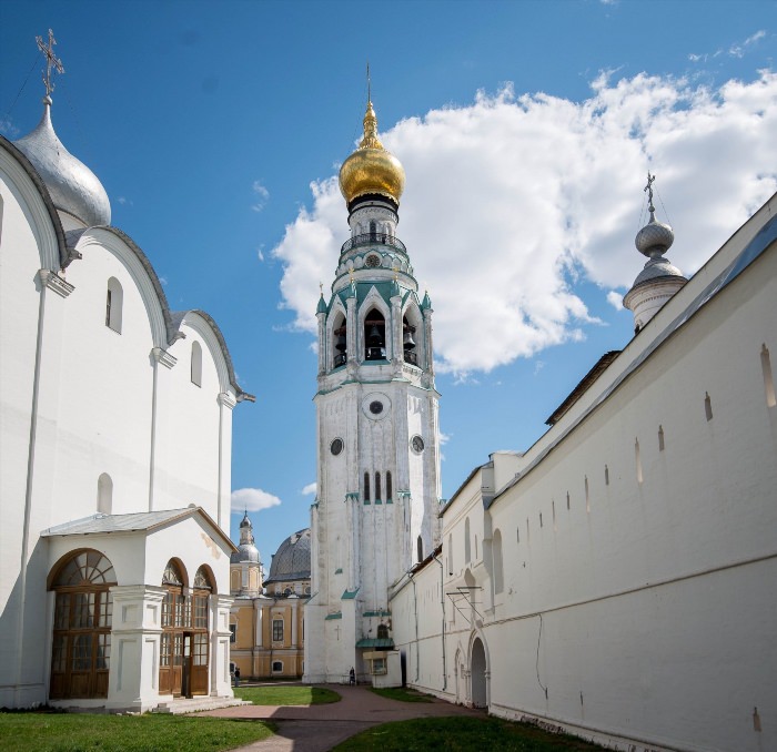 Колокольня Софийского собора Вологда
