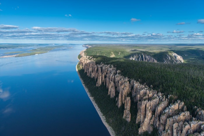 Самая большая река в России