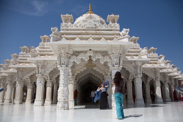 Белый храм в Индии