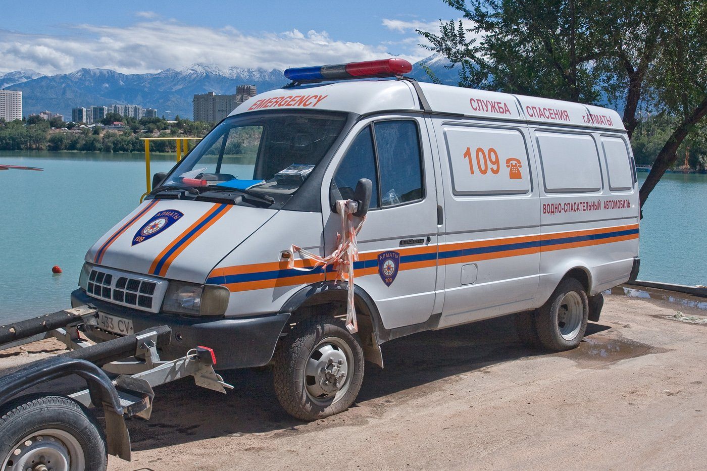 Специальные и аварийно спасательные автомобили конспект. ГАЗ-2705 Медслужба. ГАЗ 2705 аварийно спасательная. Газель 2705 МЧС. ГАЗ 2705 пожарная.