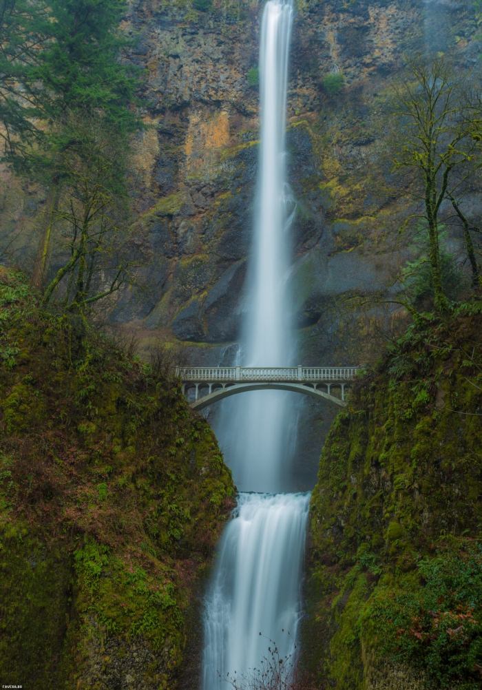 Водопад Малтнома Орегон