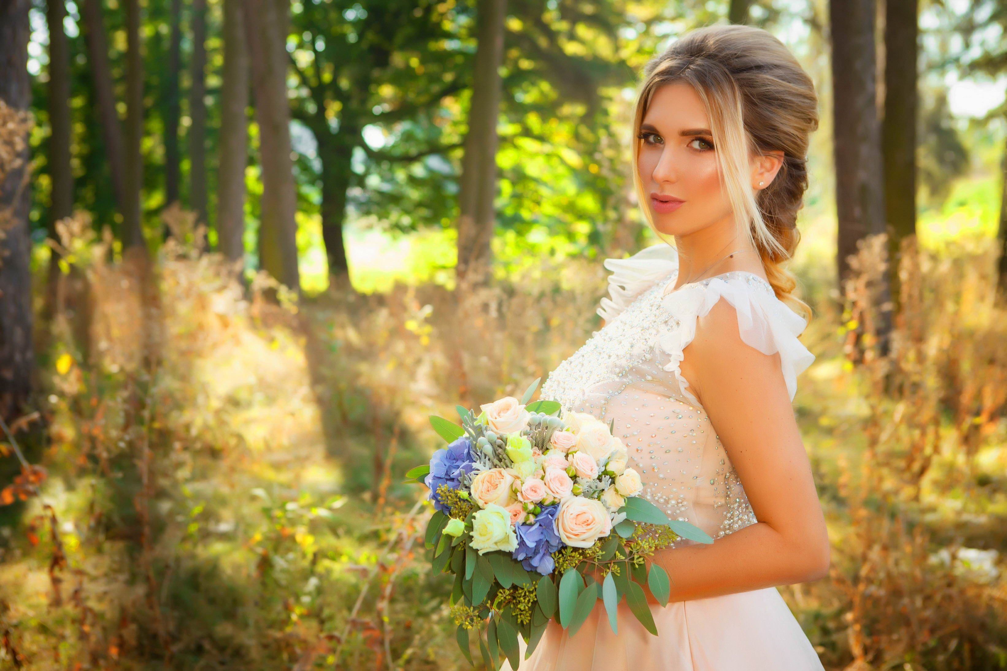 Красивая русская невеста. Красивая невеста. Nivesta. Прекрасная невеста. Красивый свадебный образ.