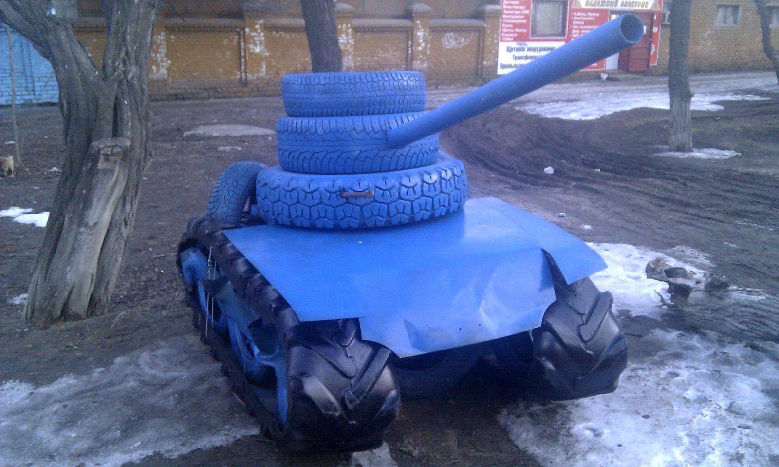 Игры синий танк. Синий танк. Смешной танк. Веселый танк. Синие танки.