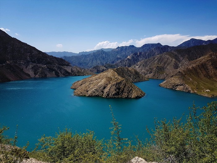 Киргизия Бишкек озеро Иссык Куль