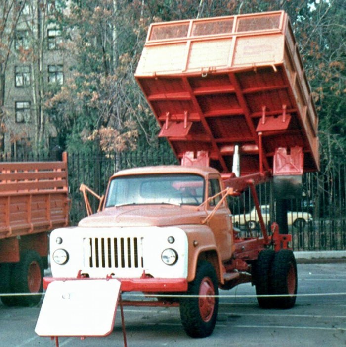 Необычные грузовые автомобили СССР